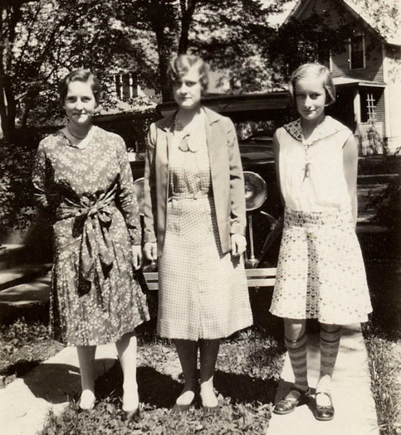 Harriet, Helen, and Barbara Duncan.